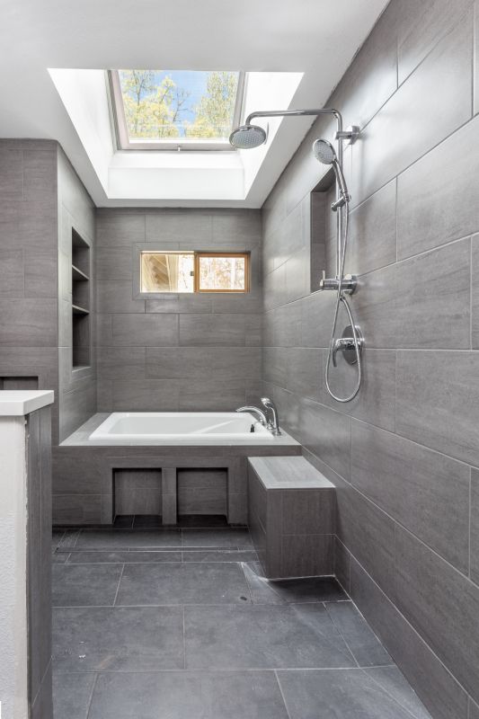 Best Senior Bath Remodels Contractors in Des Plaines, IL
